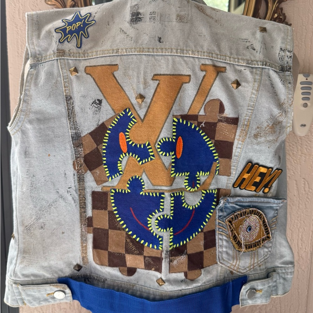 Men's Blue and Brown Graphic Jeans